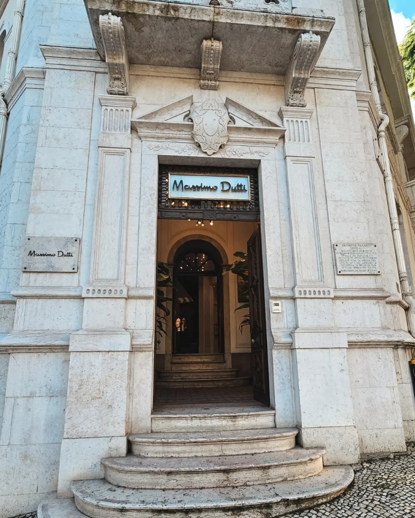 Flagship store of Massimo Dutti in Avenida Liberdade