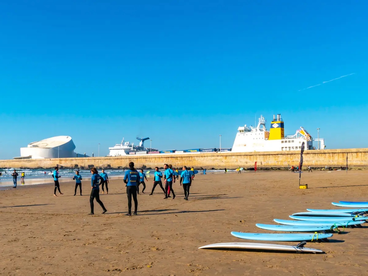 One day in Matosinhos: What to do and where to surf?